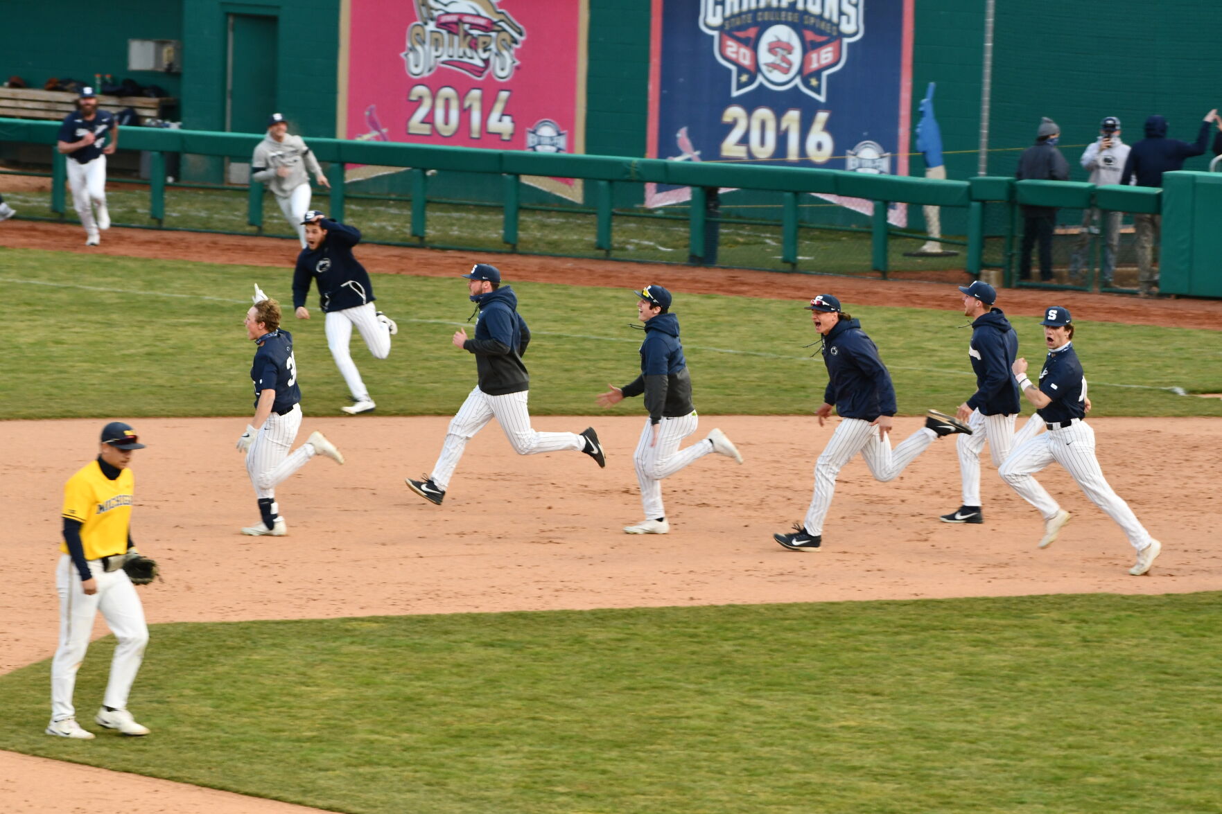 Baseball PSU vs. Michigan (Group)